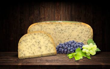 Schnittkäse Röstzwiebel-Brennnessel