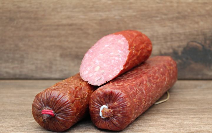 Wildschweinsalami mit Walnuss Stück ca. 210g